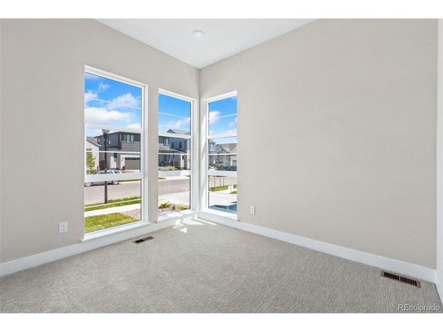 1661 Winter Glow Dr, Windsor, CO 80550