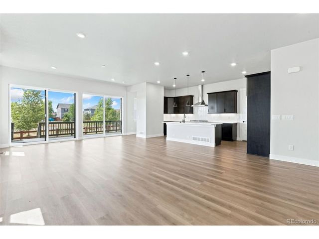 1661 Winter Glow Dr, Windsor, CO 80550