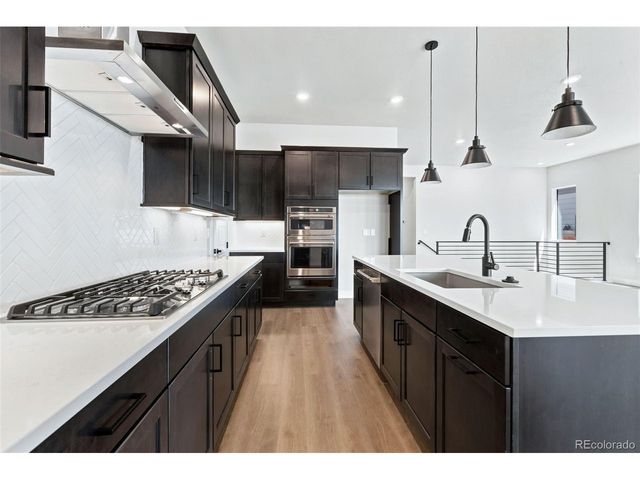 1661 Winter Glow Dr, Windsor, CO 80550