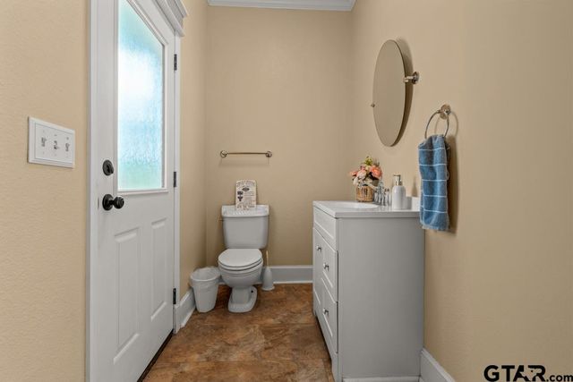 13190 CR 285, Tyler, TX 75707