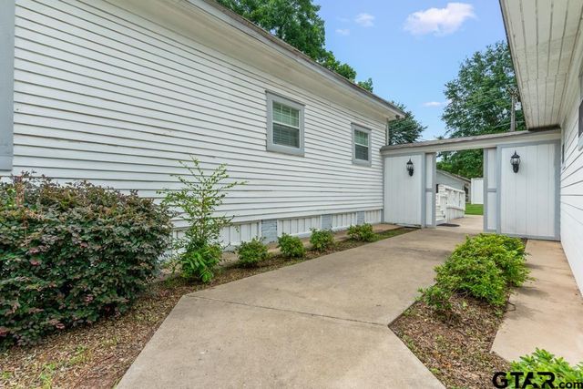 13190 CR 285, Tyler, TX 75707