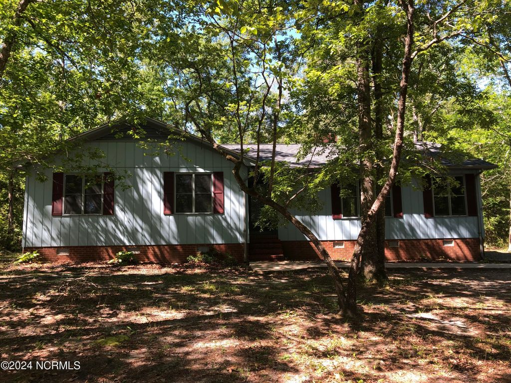 135 S Belvedere Drive, Hampstead, NC 28443