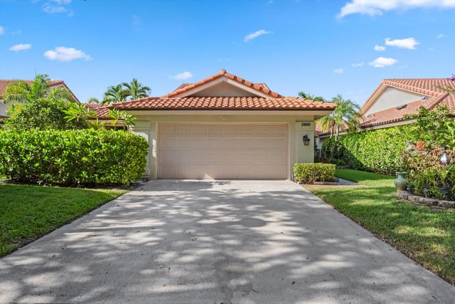 2895 FARRAGUT Lane, West Palm Beach, FL 33409