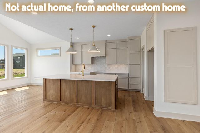 8657 Bosque Drive SE, Caledonia, MI 49316