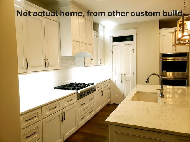 8657 Bosque Drive SE, Caledonia, MI 49316