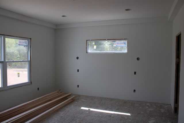 8657 Bosque Drive SE, Caledonia, MI 49316