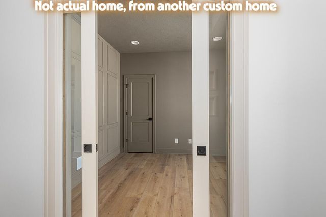 8657 Bosque Drive SE, Caledonia, MI 49316