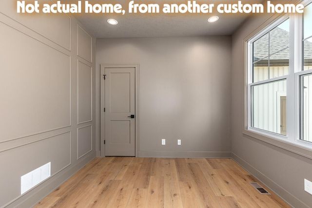 8657 Bosque Drive SE, Caledonia, MI 49316