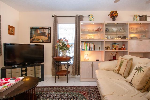 4010 N LOCKWOOD RIDGE ROAD, Sarasota, FL 34234