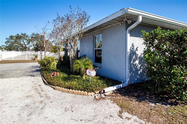 4010 N LOCKWOOD RIDGE ROAD, Sarasota, FL 34234