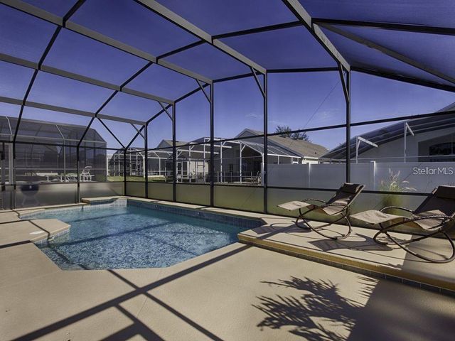 321 HENLEY CIRCLE, Davenport, FL 33896