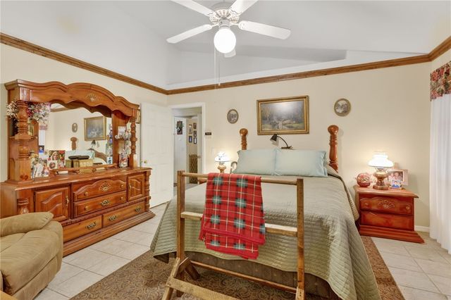 8516 99th Court, Vero Beach, FL 32967