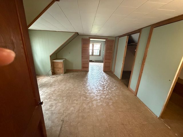 69 Aldrich Dr 1, Westfield, MA 01085