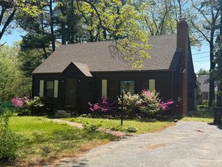 69 Aldrich Dr 1, Westfield, MA 01085