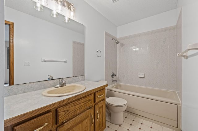 14421 Tungsten Way NW, Anoka, MN 55303