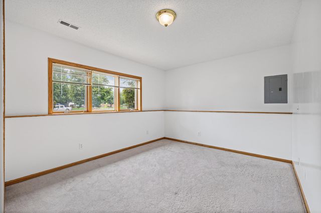14421 Tungsten Way NW, Anoka, MN 55303