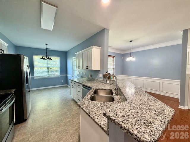8815 Firestreak Drive, Charlotte, NC 28216