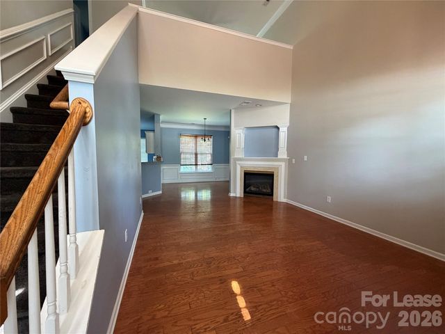 8815 Firestreak Drive, Charlotte, NC 28216
