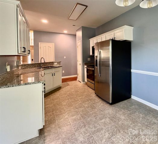 8815 Firestreak Drive, Charlotte, NC 28216