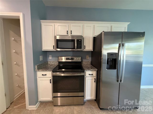 8815 Firestreak Drive, Charlotte, NC 28216