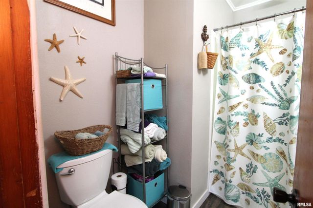 1330 FLORENCE Avenue, Clinton, IA 52732