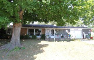 1330 FLORENCE Avenue, Clinton, IA 52732