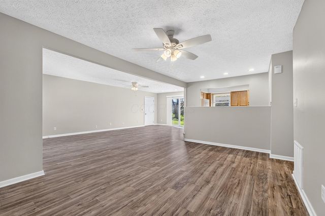 1999 Cory Drive, Hilliard, OH 43026