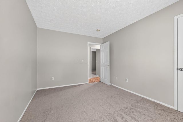 1999 Cory Drive, Hilliard, OH 43026