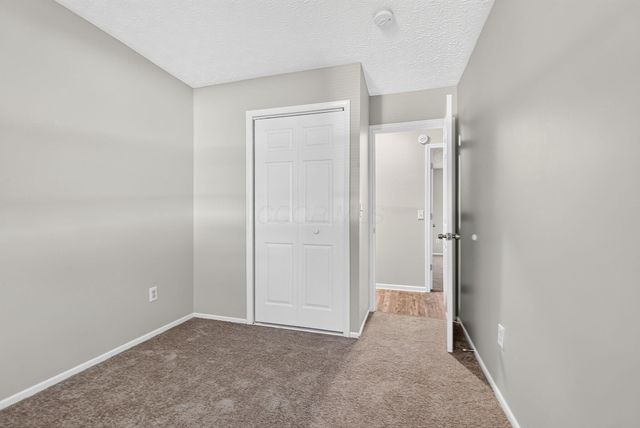 1999 Cory Drive, Hilliard, OH 43026