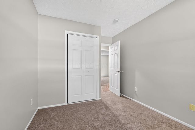 1999 Cory Drive, Hilliard, OH 43026