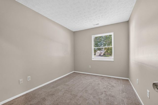 1999 Cory Drive, Hilliard, OH 43026