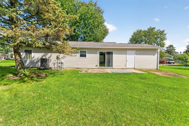 1999 Cory Drive, Hilliard, OH 43026