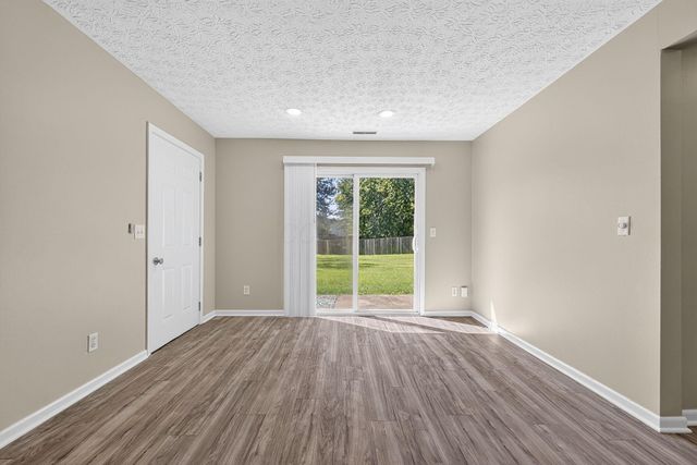 1999 Cory Drive, Hilliard, OH 43026