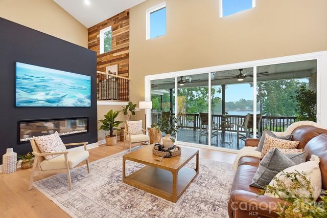 1920 Marlin Drive, Lake Wylie, SC 29710