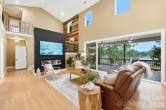 1920 Marlin Drive, Lake Wylie, SC 29710