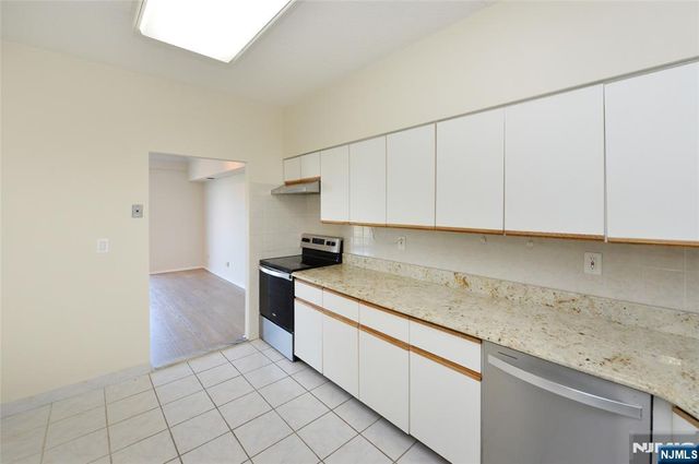 1077 River PH6, Edgewater, NJ 07020
