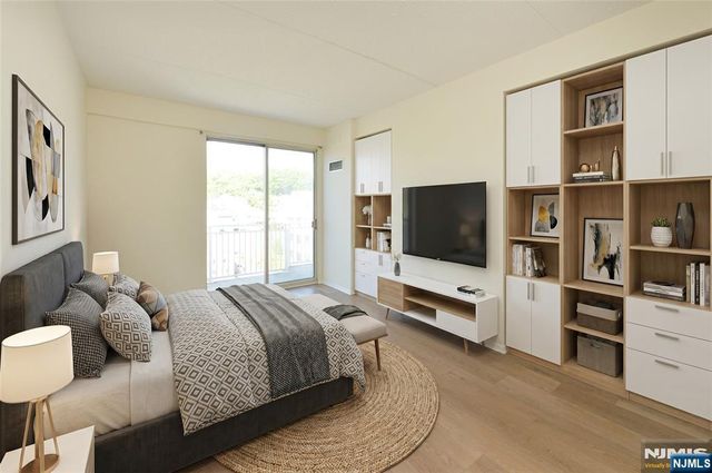 1077 River PH6, Edgewater, NJ 07020