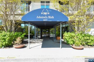 1077 River PH6, Edgewater, NJ 07020