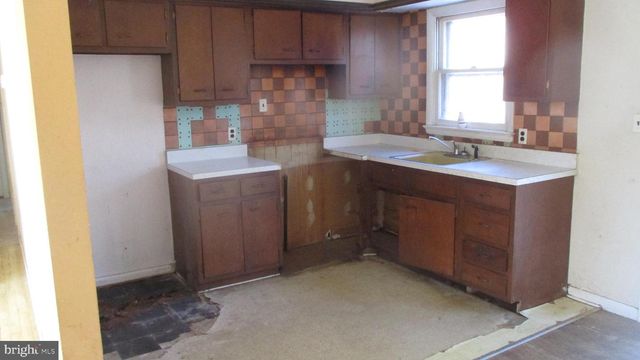 391 HILLTOP LN, Annapolis, MD 21403