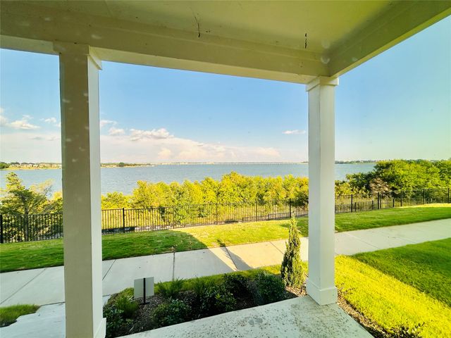 2204 Fairwater Meadows, Rowlett, TX 75088