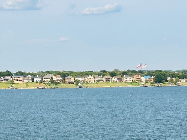 2204 Fairwater Meadows, Rowlett, TX 75088