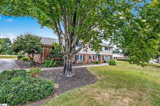 809 Butler Springs Road, Greenville, SC 29615