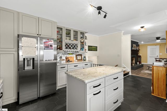 809 Butler Springs Road, Greenville, SC 29615