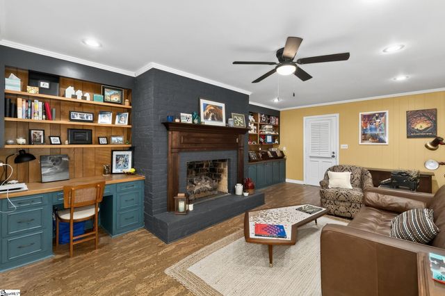 809 Butler Springs Road, Greenville, SC 29615