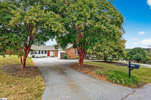 809 Butler Springs Road, Greenville, SC 29615