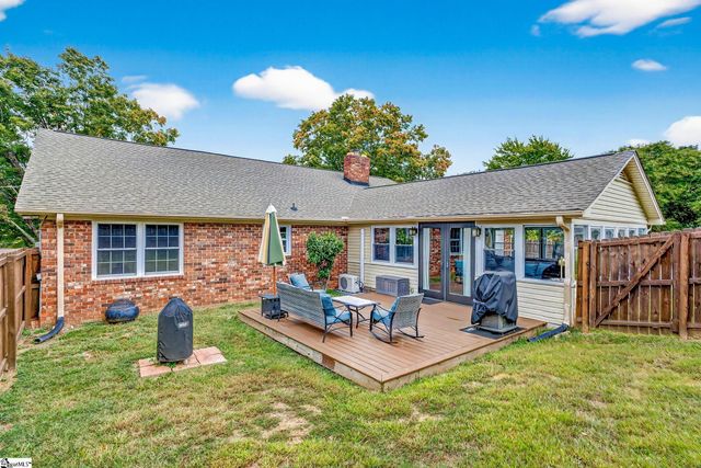 809 Butler Springs Road, Greenville, SC 29615