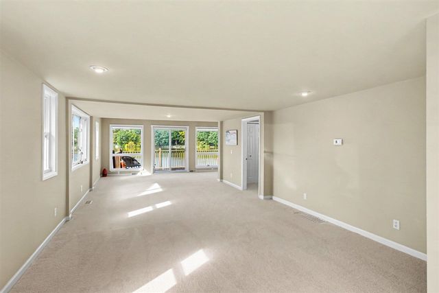 1010 Brighton Lake Road, Brighton, MI 48116