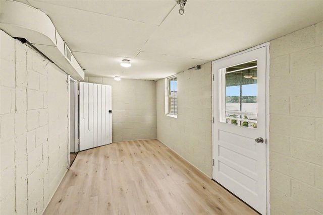 1010 Brighton Lake Road, Brighton, MI 48116