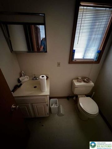 127 Eliot Lane, Penn Forest Twp, PA 18210
