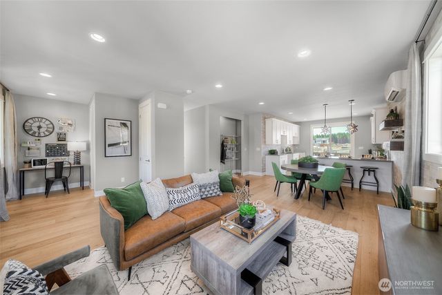 13206 189th Avenue E, Bonney Lake, WA 98391